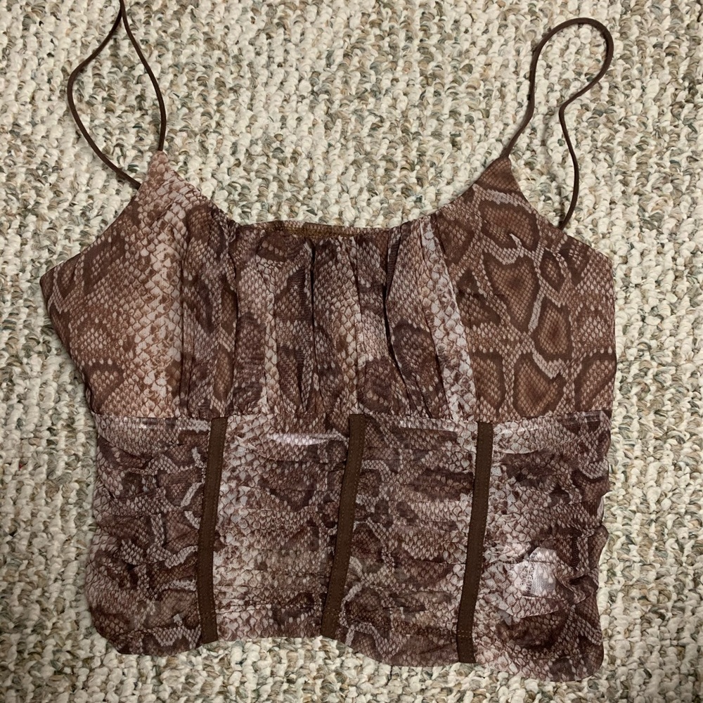 Never Worn Princess Polly Crop Top!